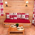 Avec Balcon, Parking Inclus, Praloup 1500 - Fr-1-504-368 *