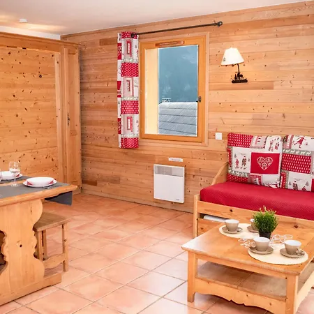 Avec Balcon, Parking, Animaux Admis A Pra Loup - Fr-1-504-368 *